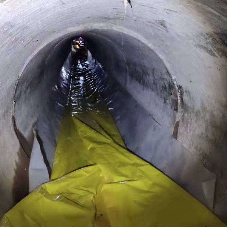 海伦管道紫外光固化修复